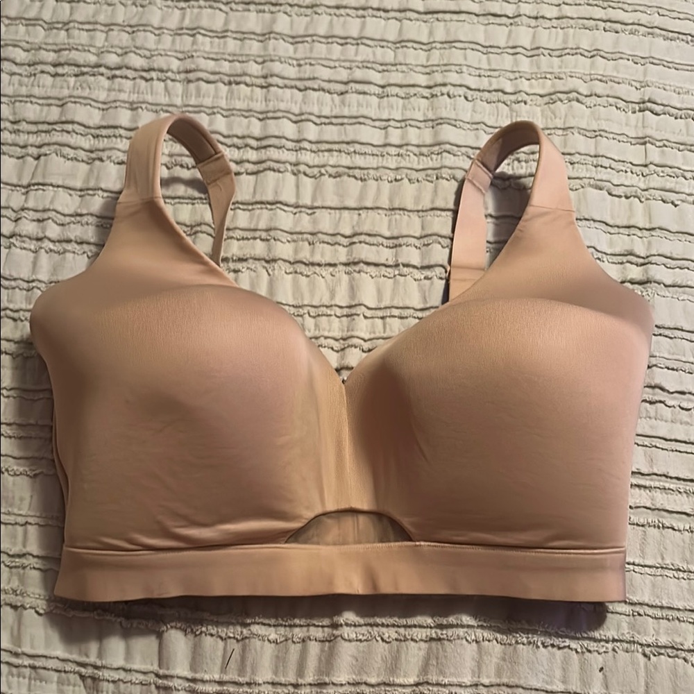 Cacique Nude/Tan Seamless Wireless Bra